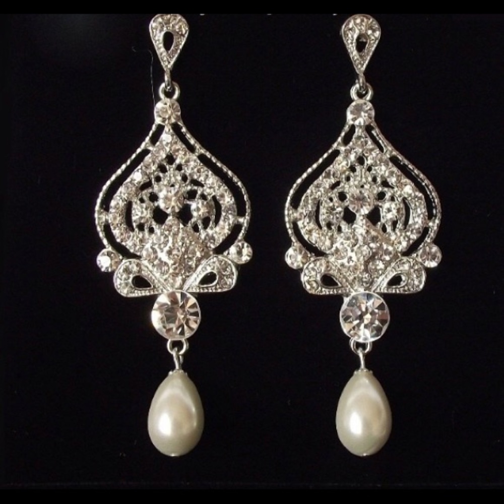 Bridal/Spec Occasion Crystal Chandelier Earrings